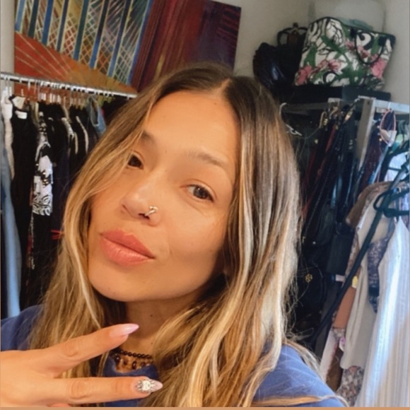 LIKE & SHARE FLYER TO BE NOTIFIED TO SHOP MY LIVE SALES 🧜‍♀️🧜🏻‍♀️🌕🦀💃🌊🪸 - Picture 10 of 10